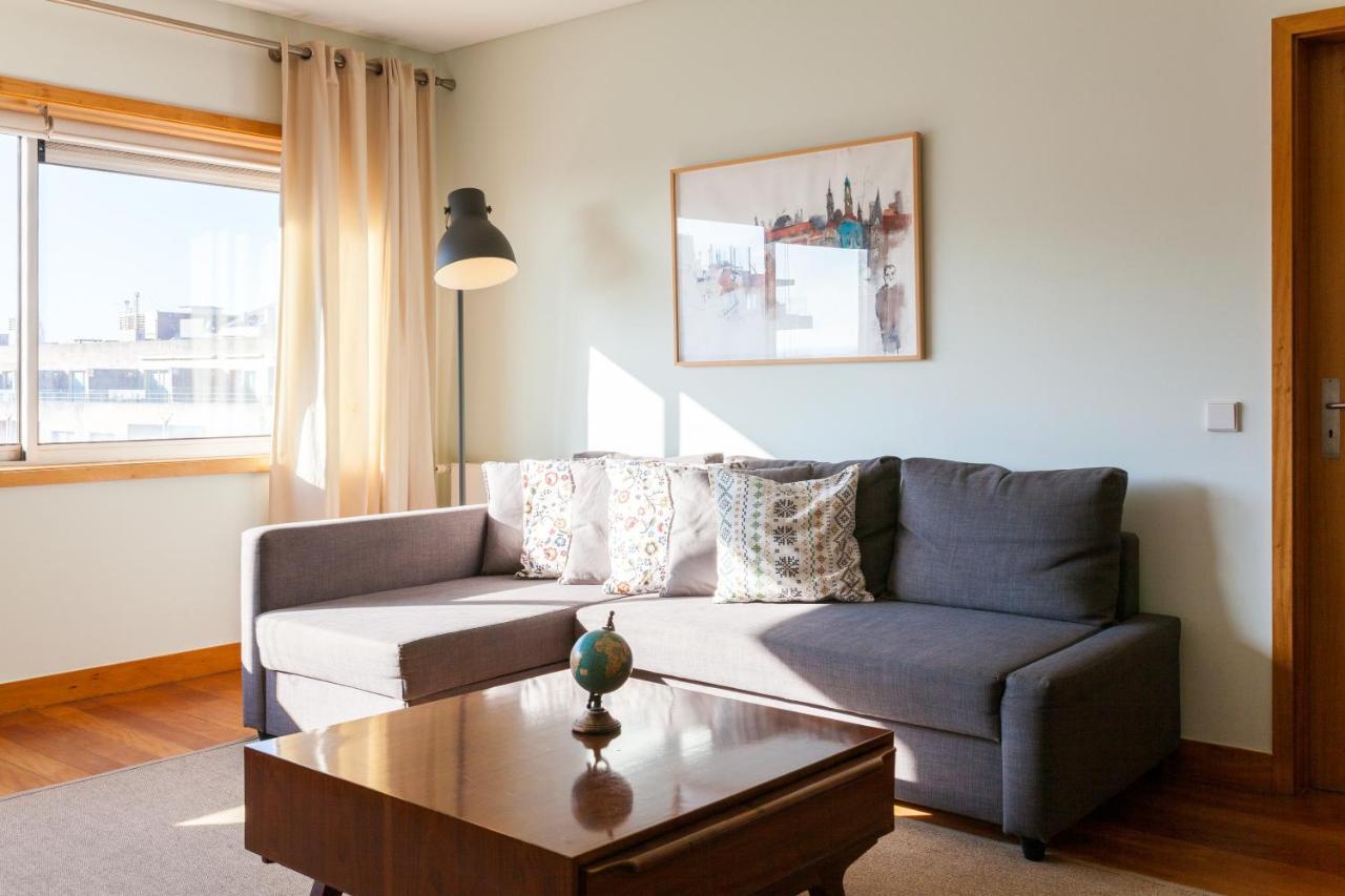 מטוסיניוס The Refreshing Seaside Home מראה חיצוני תמונה