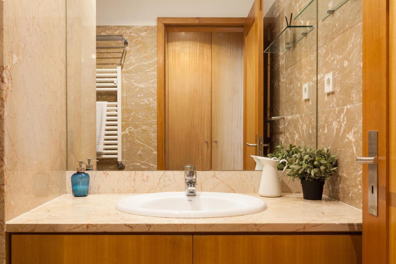 מטוסיניוס The Refreshing Seaside Home מראה חיצוני תמונה